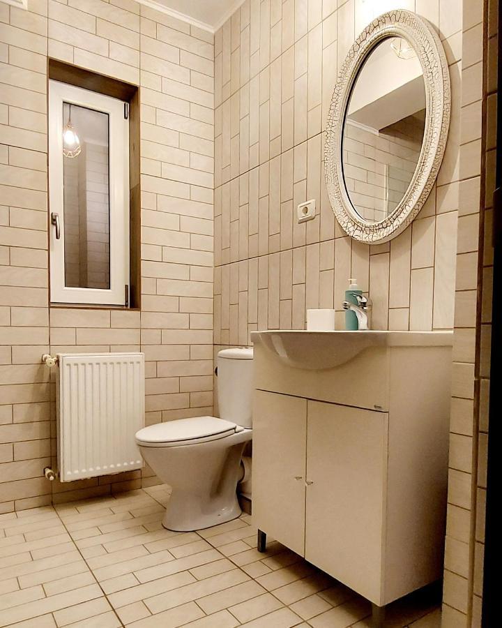 Daisy Apartament Нэводари Экстерьер фото